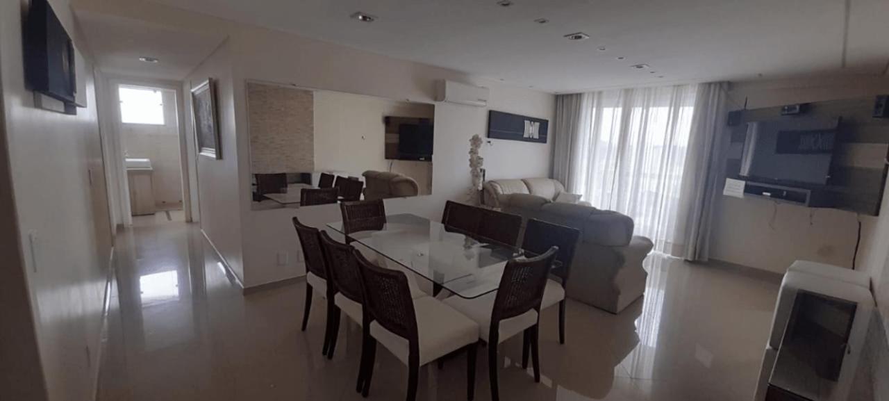 Lindo Apartamento No Coracao Da Cidade - Apartamento Inteiro Ou Seja Nao E Compartilhado Com Outras Pessoas - Perto De Tudo - 2 Quartos - Ar Condicionado - Churrasqueira - Cozinha Completa - 120 Metros Quadrados Ao Todo - Quartos Com 12 Metros Quadra Uniao Da Vitoria Exterior photo